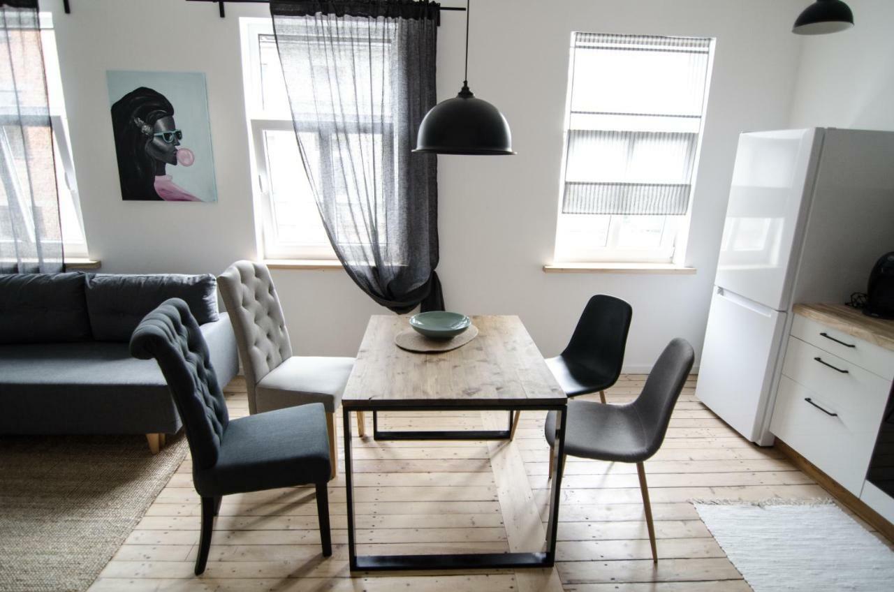 Apartmán Frankenstein Girl Liepāja Exteriér fotografie